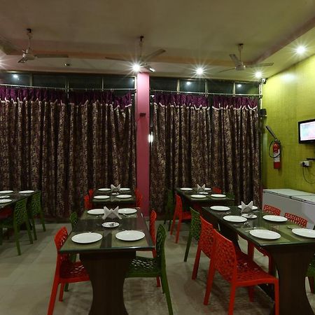 Hotel Parshuram กูวาฮาติ ภายนอก รูปภาพ