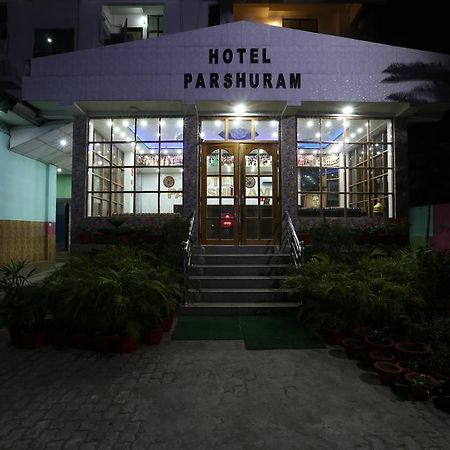Hotel Parshuram กูวาฮาติ ภายนอก รูปภาพ