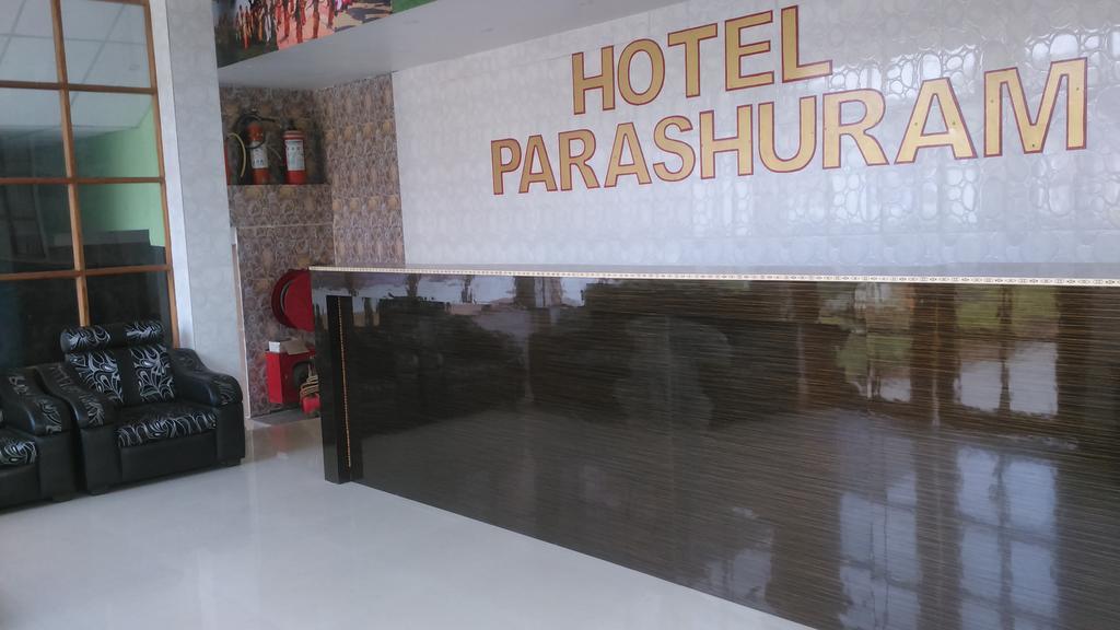 Hotel Parshuram กูวาฮาติ ภายนอก รูปภาพ