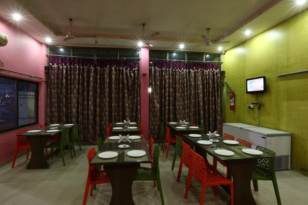 Hotel Parshuram กูวาฮาติ ภายนอก รูปภาพ