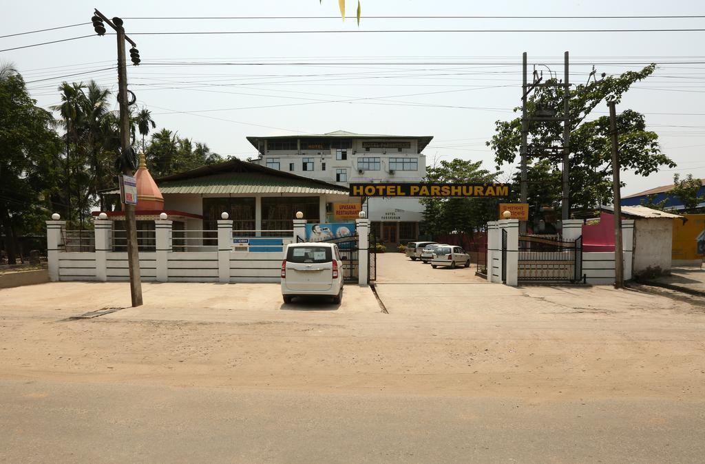 Hotel Parshuram กูวาฮาติ ภายนอก รูปภาพ