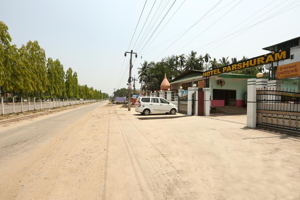 Hotel Parshuram กูวาฮาติ ภายนอก รูปภาพ