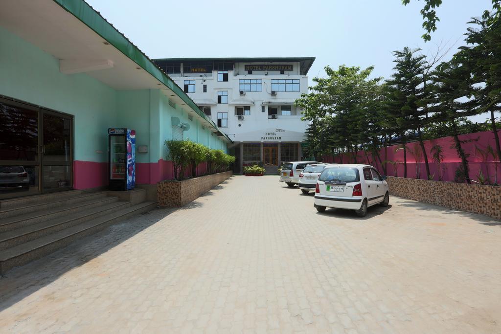 Hotel Parshuram กูวาฮาติ ภายนอก รูปภาพ