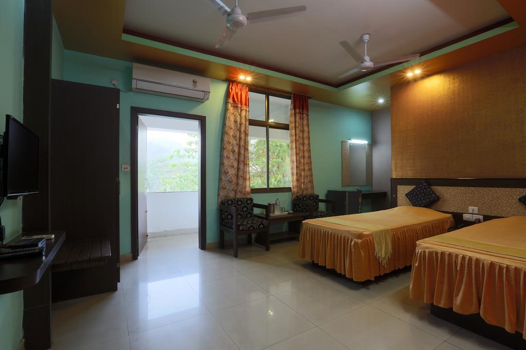 Hotel Parshuram กูวาฮาติ ภายนอก รูปภาพ